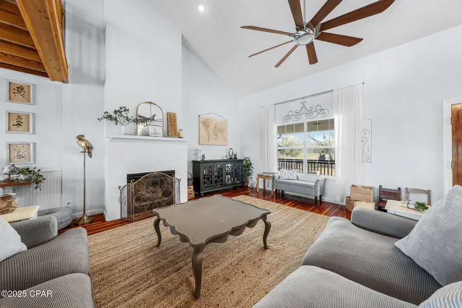 4427 Leisure Lakes Drive, Chipley, FL 32428 - Image #3