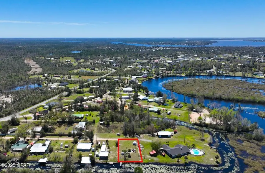 5303 Arrowhead Boulevard, Youngstown, FL 32466 - Image #2