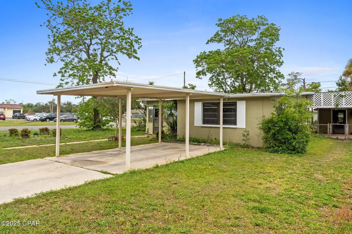 1301 Oakland Drive, Panama City, FL 32401 - Image #1