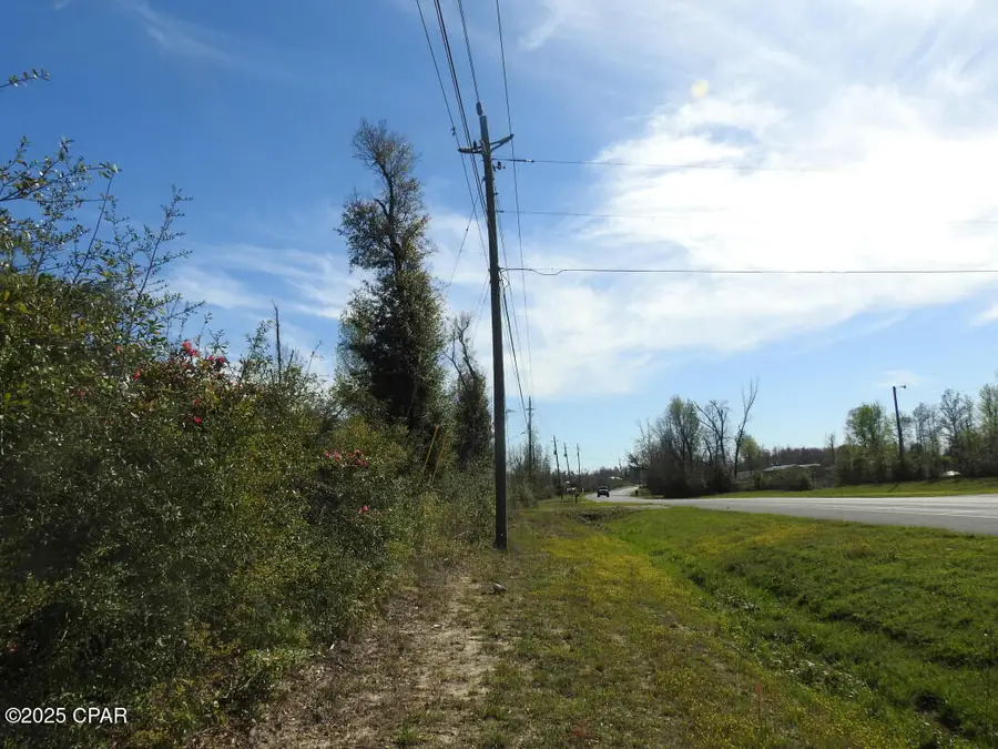 10228 Highway 2301, Youngstown, FL 32466 - #2