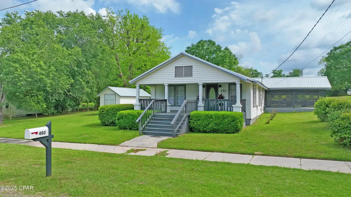 402 E Pennsylvania Avenue, Bonifay, FL 32425 - Image #1