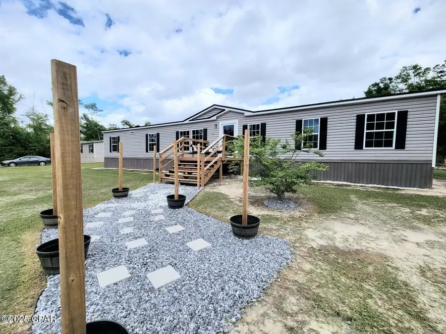 4296 Century Road, Greenwood, FL 32443 - Image #2