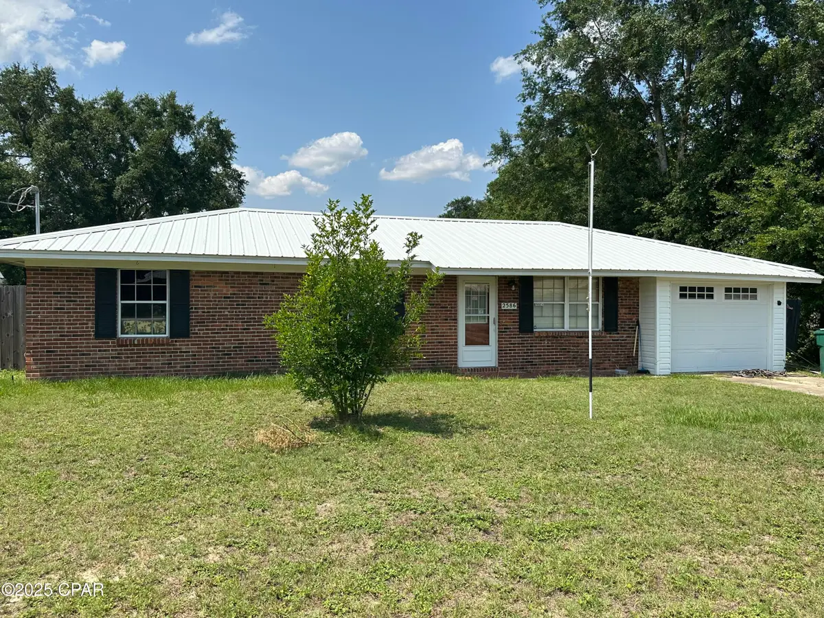 2586 Mckinnon Street, Cottondale, FL 32431 - #1