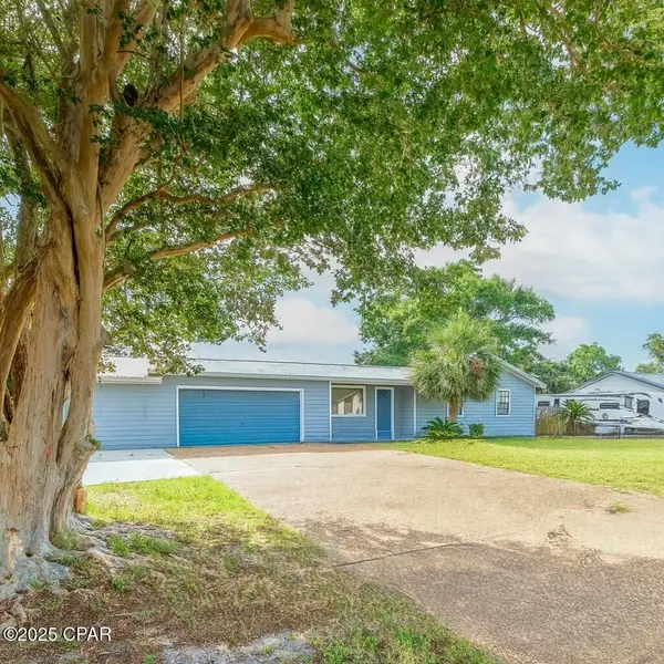 3615 Courtney Drive, Panama City, FL 32408