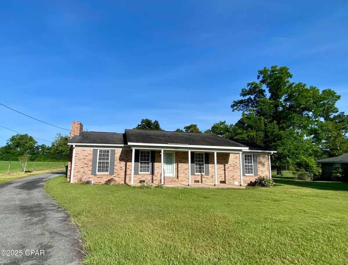 5251 10th Street, Malone, FL 32445 - Image #1