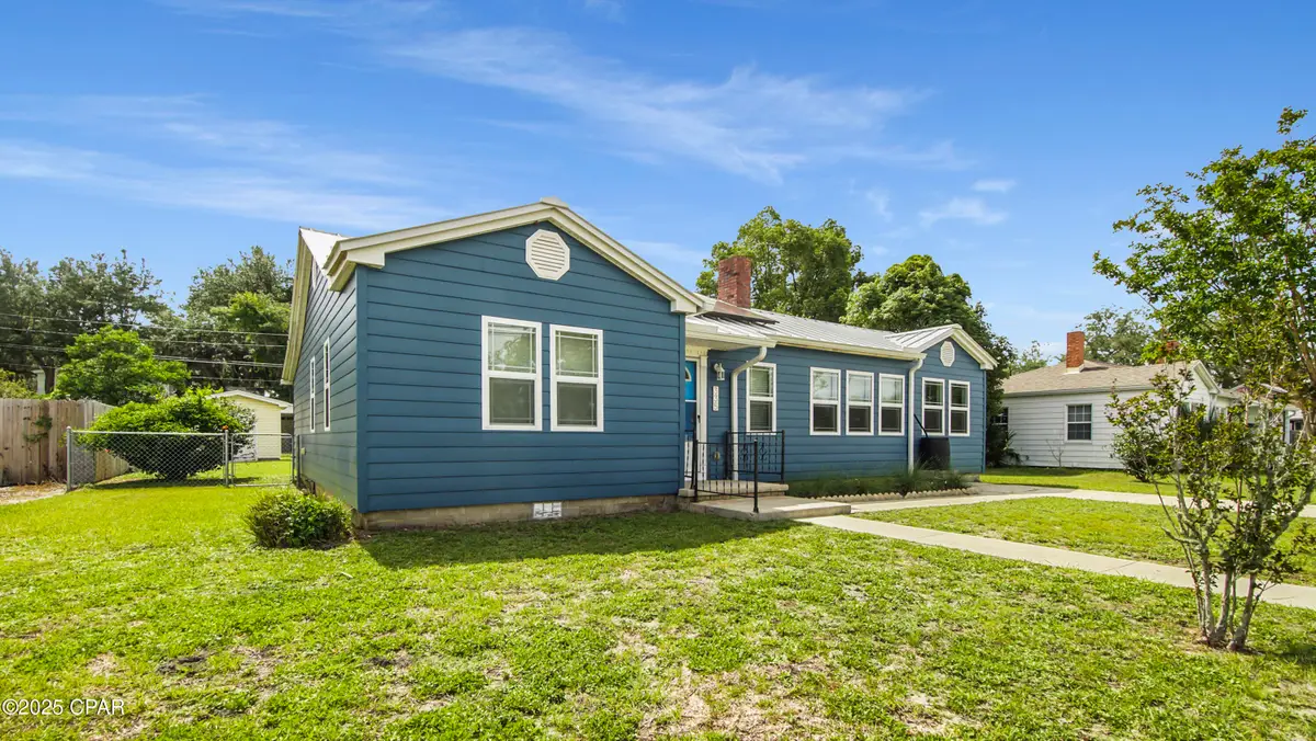 335 N Macarthur Avenue, Panama City, FL 32401 - Image #1