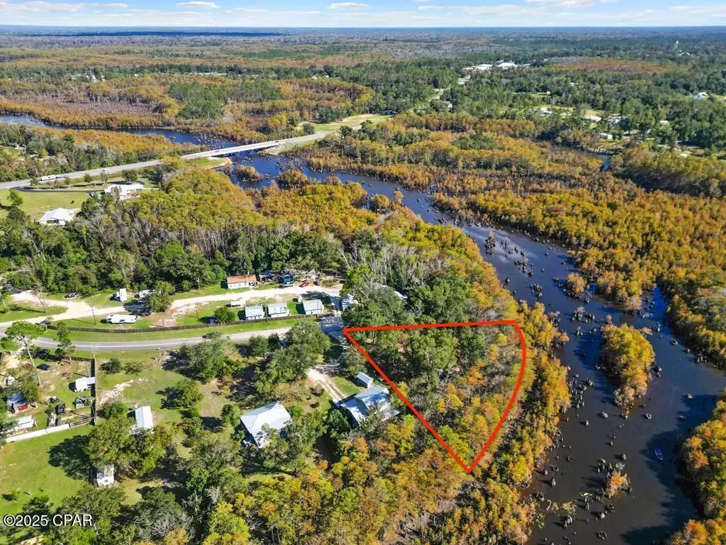 587 Texas Street, Wewahitchka, FL 32465 - Image #1