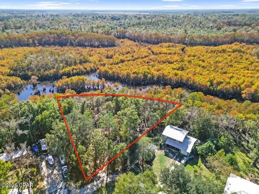 587 Texas Street, Wewahitchka, FL 32465 - Image #2