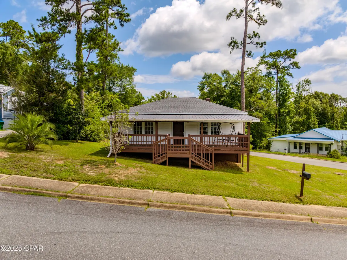 961 Morgan Avenue, Chattahoochee, FL 32324 - Image #1