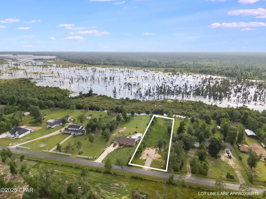 10629 Vickery Lane, Youngstown, FL 32466 - Image #2