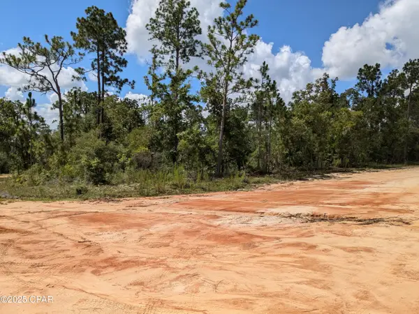 0 Castle Cr Circle, Alford, FL 32420