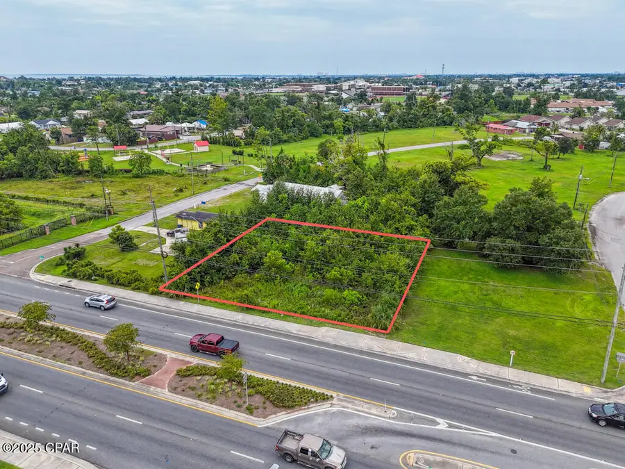 1411 N Cove Boulevard, Panama City, FL 32401 - Image #3