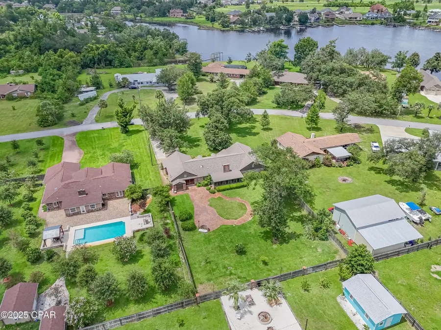 811 W Pierson Drive Drive, Lynn Haven, FL 32444 - Image #2