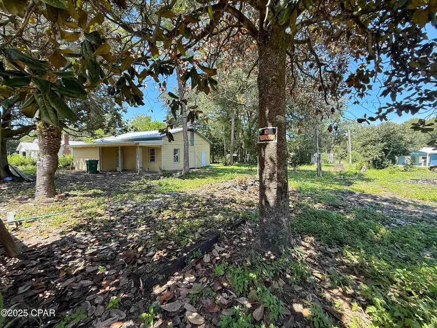 5491 Brown Street, Graceville, FL 32440 - Image #2