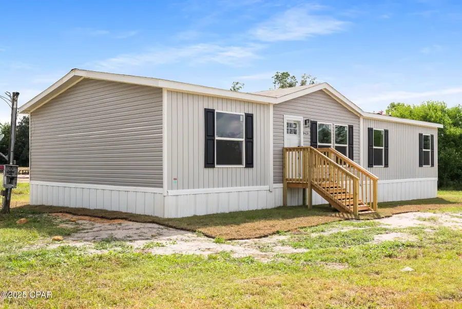 6420 Oakenshaw Dr Drive, Youngstown, FL 32466 - Image #2