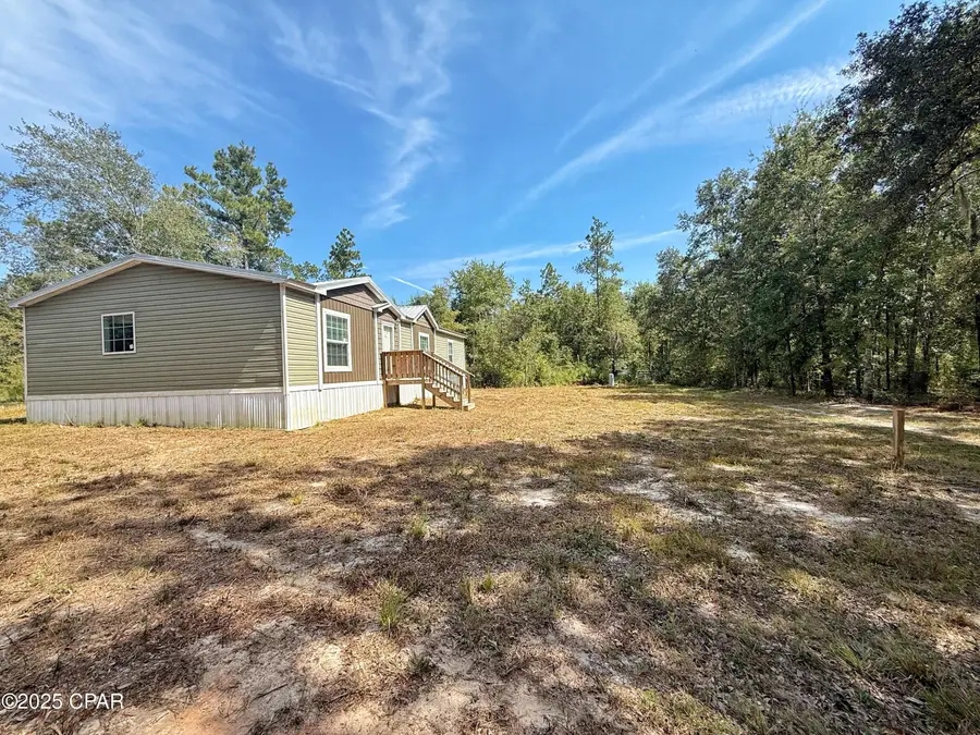 1818 Kaham Lane, Grand Ridge, FL 32442 - Image #2