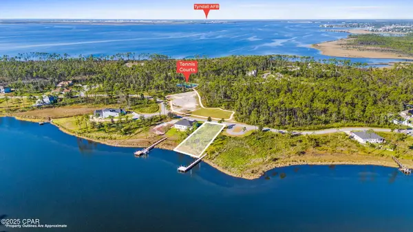 935 Tidewater Lane, Panama City, FL 32404