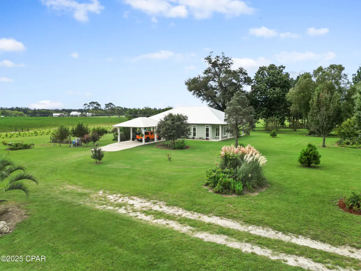 5223 Palamino Lane, Greenwood, FL 32443 - Image #1