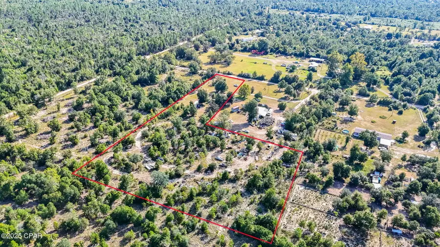 000 Peacock Circle, Youngstown, FL 32466 - Image #2