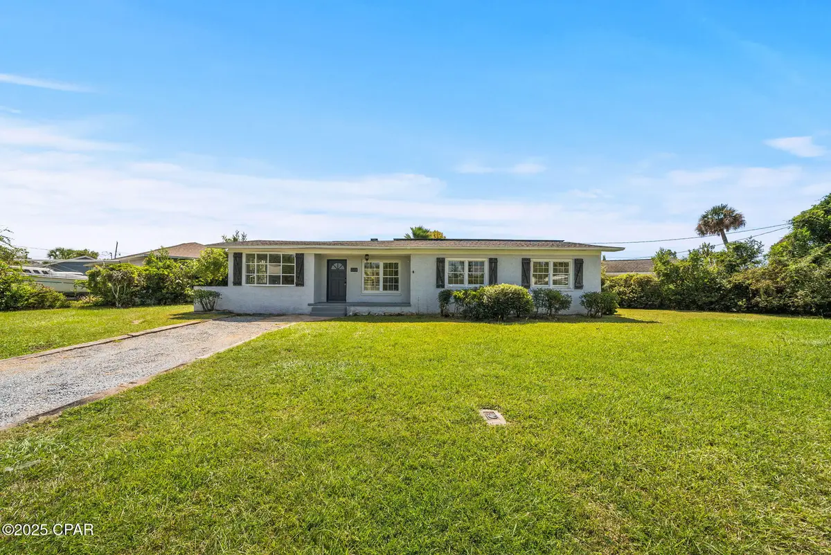 900 E 2nd Place, Panama City, FL 32401 - #1