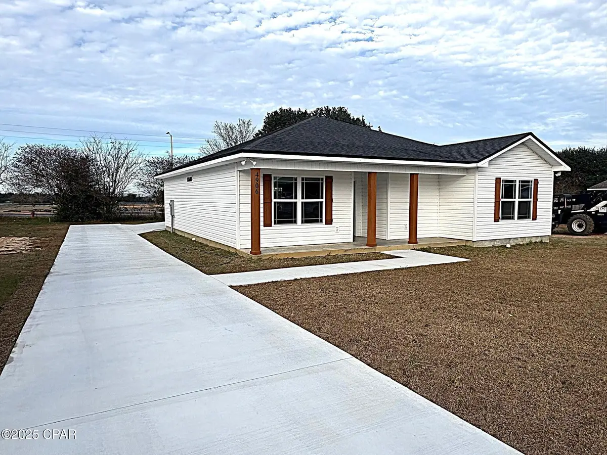4906 Blue Sky Way, Marianna, FL 32446 - Image #1