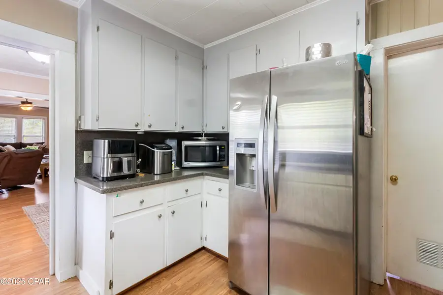 1102 8th Avenue, Graceville, FL 32440 - Image #2