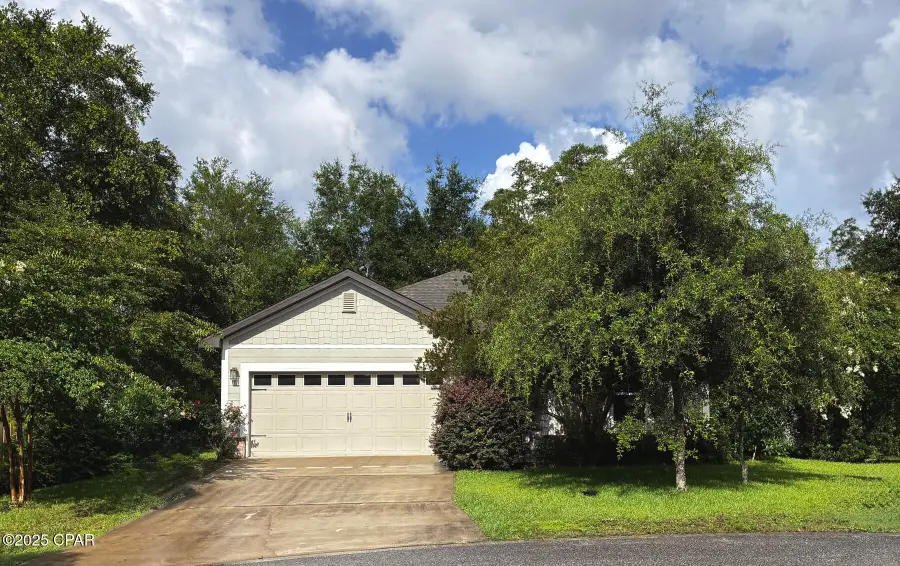 43 Hollyn Court, Freeport, FL 32439 - #2