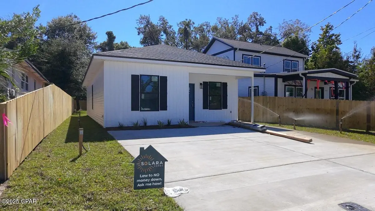 910 E 9th Court, Panama City, FL 32401 - Image #1