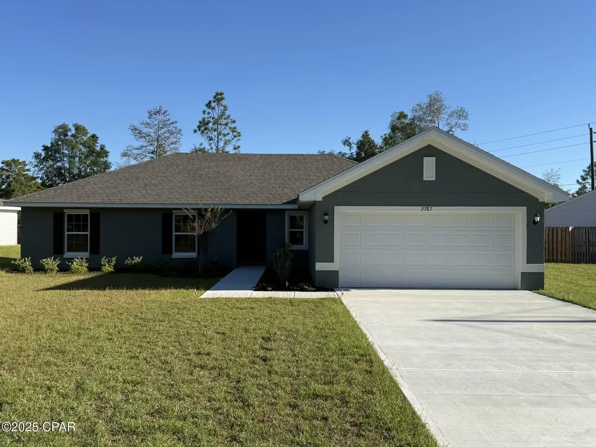 2387 Aquarius Drive, Chipley, FL 32428 - Image #1
