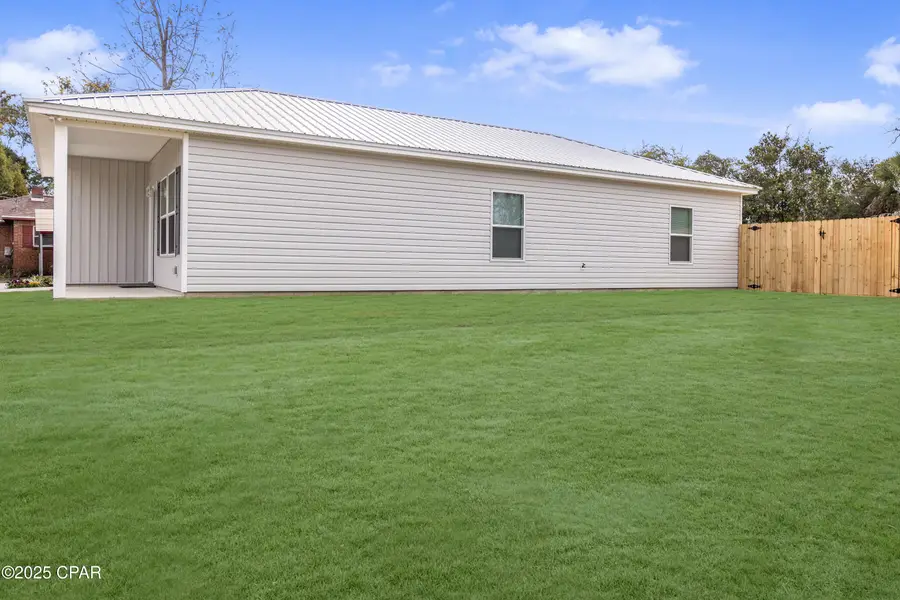 1017 E Hamilton Avenue, Panama City, FL 32401 - Image #2