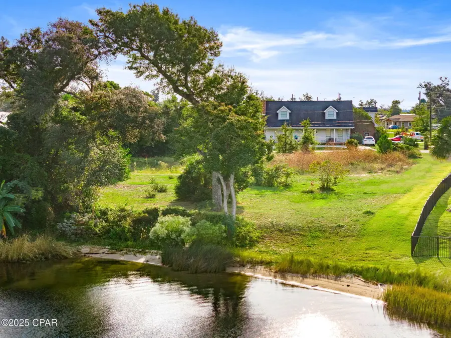 601 N Bay Haven Drive, Lynn Haven, FL 32444 - Image #2