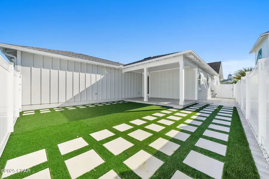 1917 Rushes Avenue, Panama City, FL 32405 - Image #2