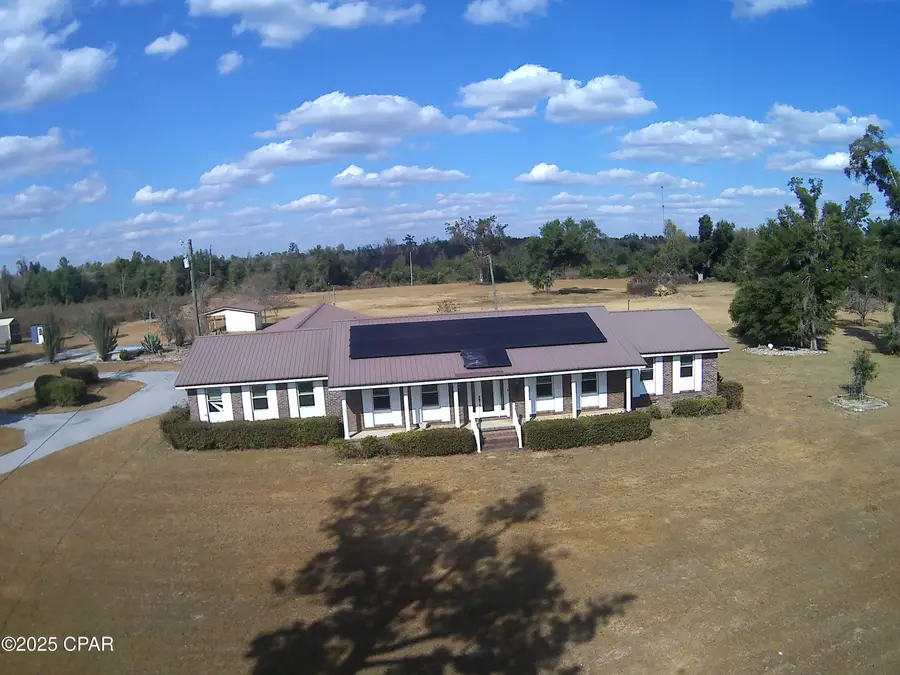4883 Davis Drive, Marianna, FL 32446 - Image #2