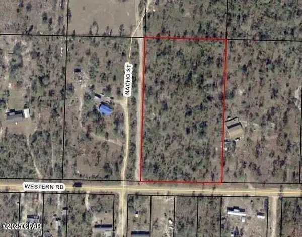 10433 Western Road, Fountain, FL 32438