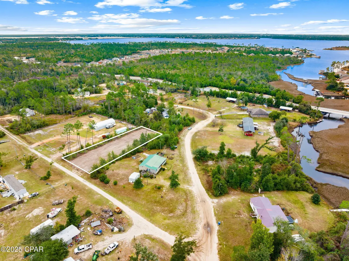 404 Hickory Bluff Circle, Southport, FL 32409 - #1