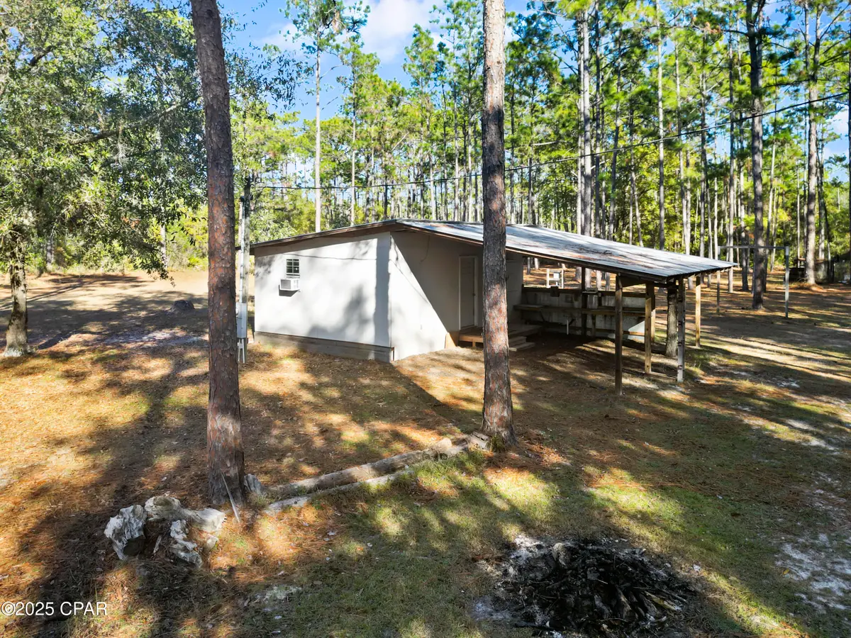 13563 SW Forest Road 141, Bristol, FL 32321 - Image #1