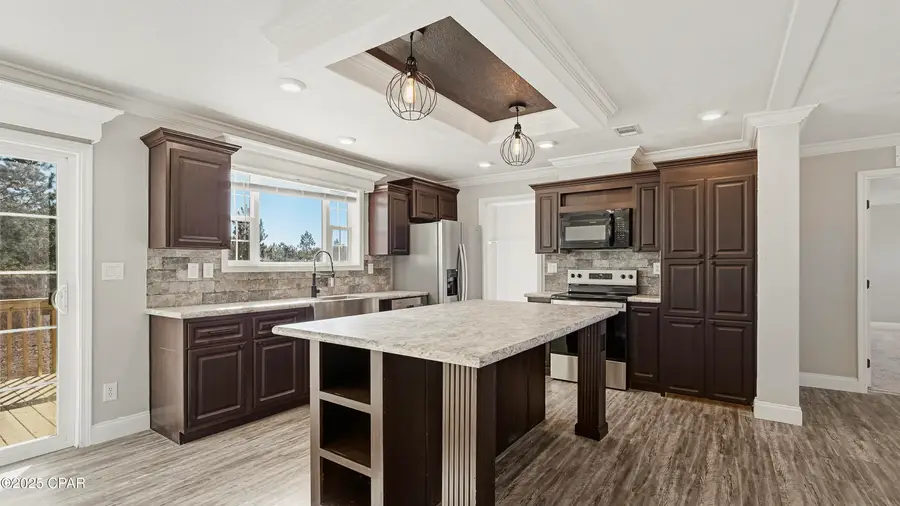 5375 Suncrest Road, Marianna, FL 32448 - #3