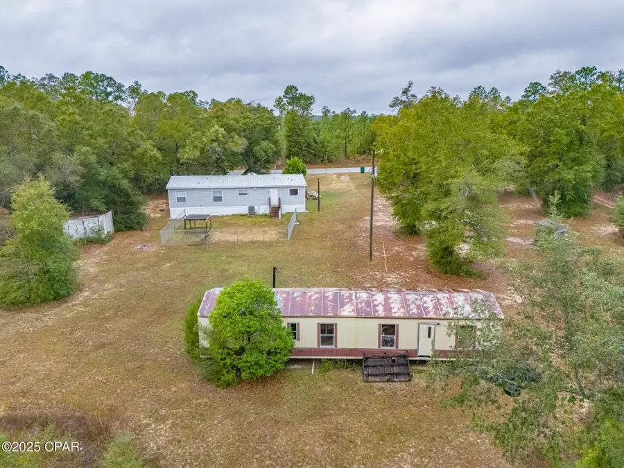 214 Lakepoint Road, Alford, FL 32420 - Image #3