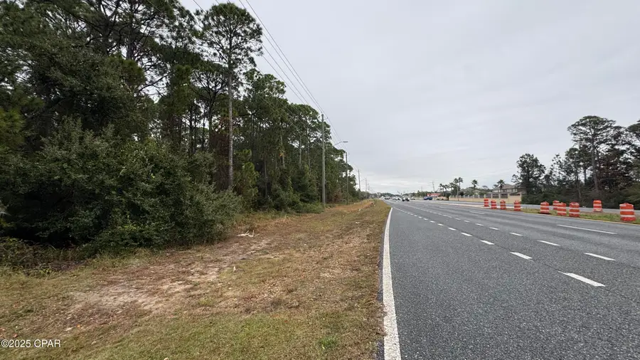 5836 Gulf Breeze Parkway, Gulf Breeze, FL 32563 - Image #2