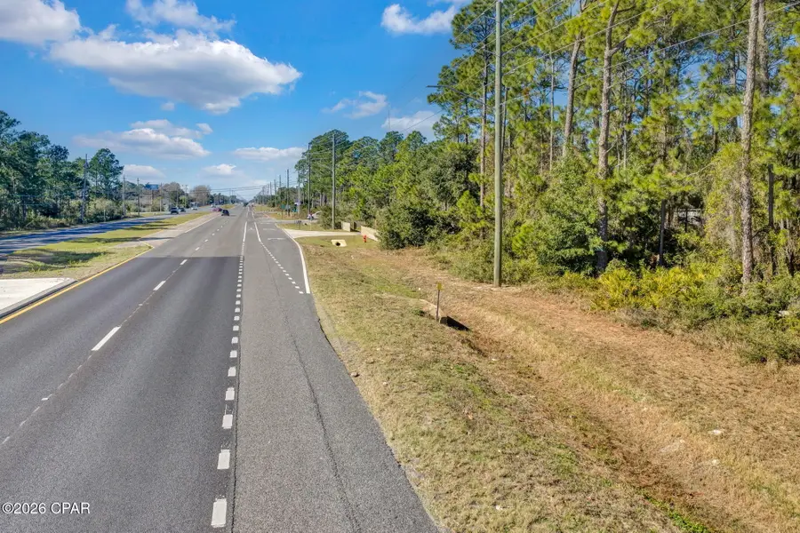 5840 Gulf Breeze Parkway, Gulf Breeze, FL 32563 - #2