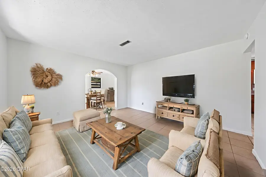 2316 Pineview Drive, Bonifay, FL 32425 - Image #3