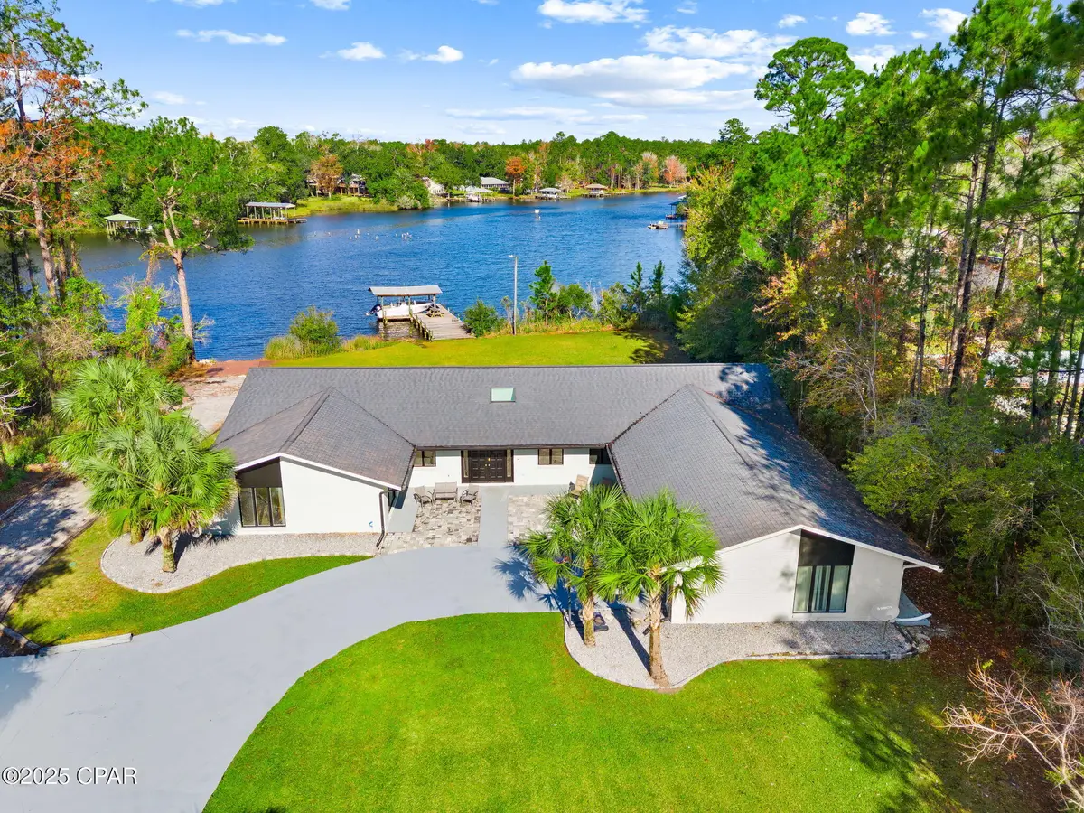 452 Mallet Bayou Road, Freeport, FL 32439 - Image #1