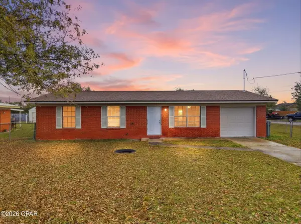 1419 Virginia Avenue, Lynn Haven, FL 32444