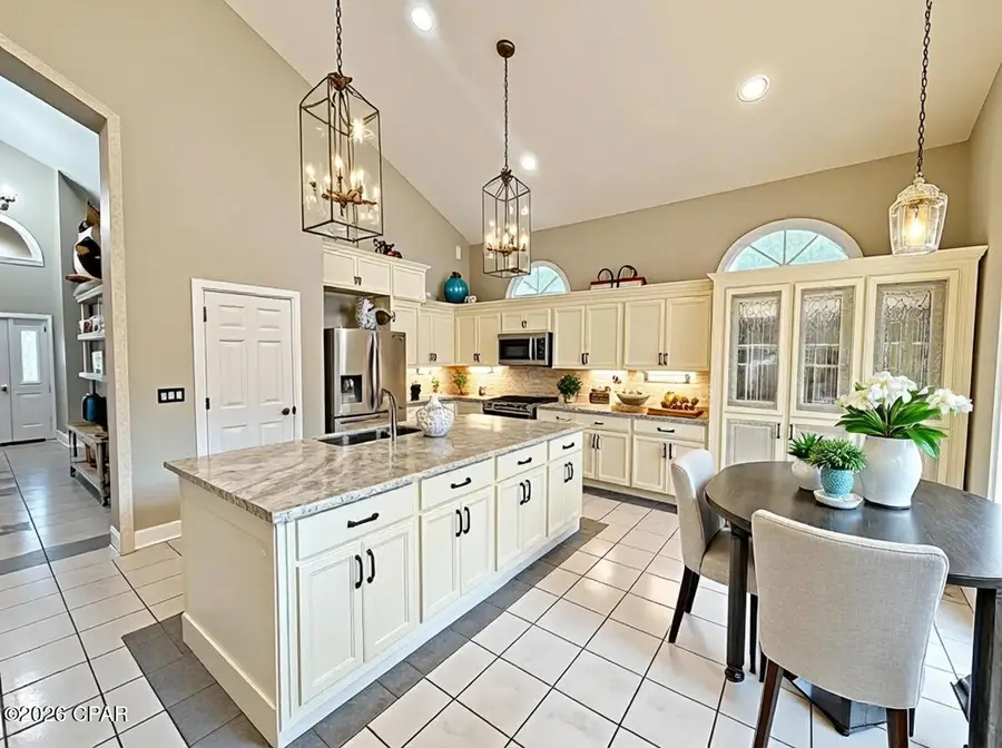 5837 Catalina Lane, Greenwood, FL 32443 - Image #3