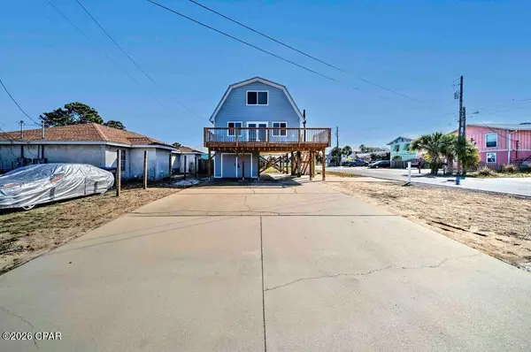 6008 Sunset Avenue, Panama City, FL 32408