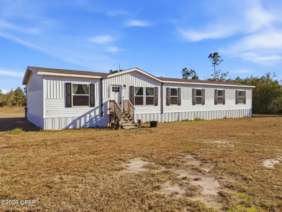 10904 Alex Drive, Fountain, FL 32438 - Image #2