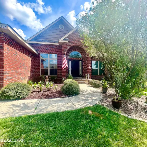 231 Paradise Palm Circle, Crestview, FL 32536