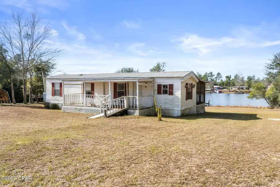 519 Mcpherson Drive, Alford, FL 32420 - Image #3