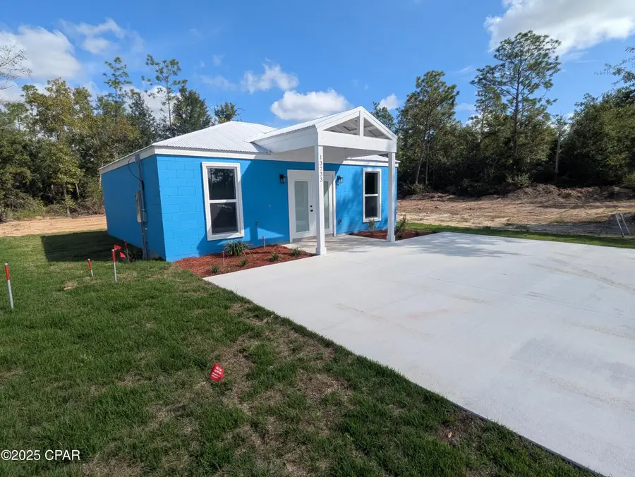 13733 Windsor Avenue, Youngstown, FL 32466 - #2