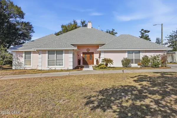 2400 Bayview Avenue, Panama City, FL 32405